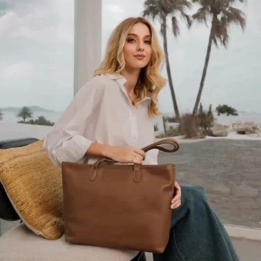 Grand sac cabas en cuir femme Edith – Arthur & Aston