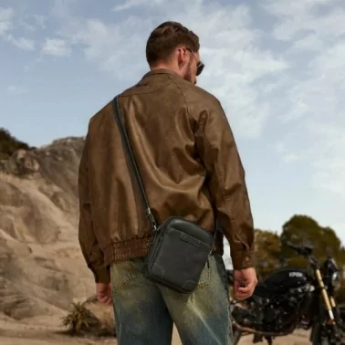 Sacoche bandoulière cuir Marco Arthur & Aston