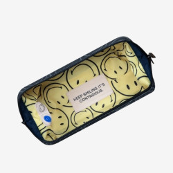 Cabaïa X Smiley Collaboration – Trousse de toilette Travel Kit