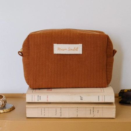 Maison Scarlett - Trousse de toilette souple Charlotte camel