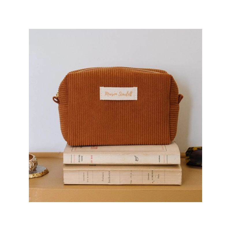 Maison Scarlett - Trousse de toilette souple Charlotte camel