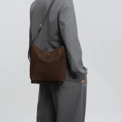 Lancaster - Sac seau épaule Suède marron