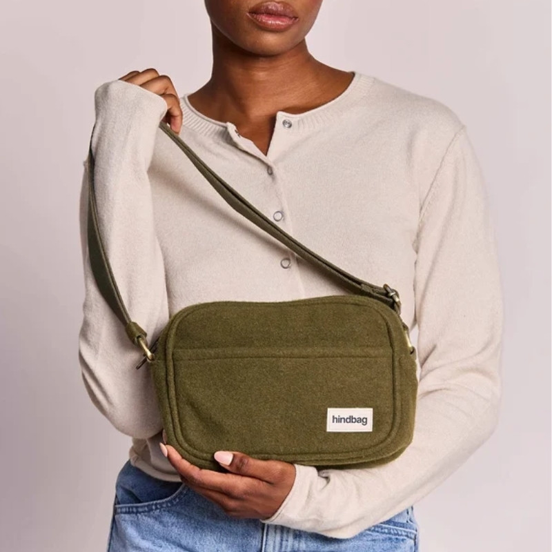 Sac travers pratique et léger effet laine khaki Nino - Hindbag