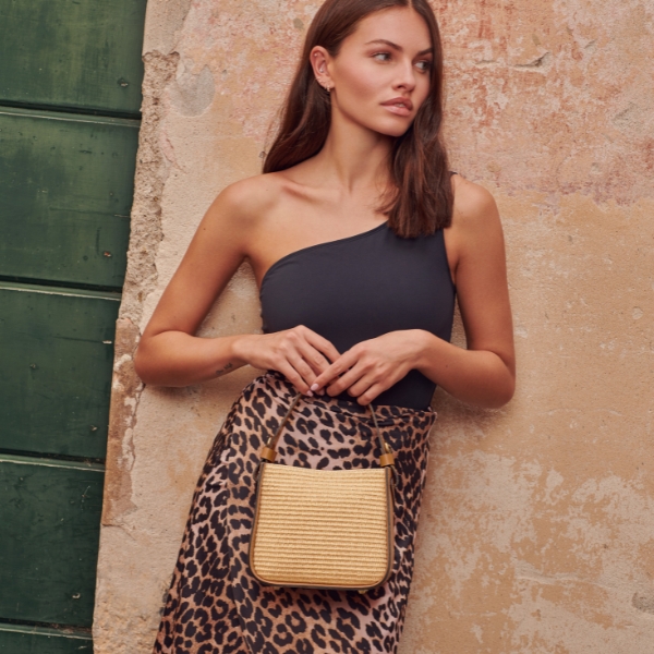Sac à main tendance été 2024 en rotin par Lancaster