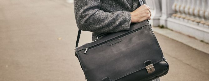 Découvrez notre gamme de sacs bandoulière pour homme | Gandy.fr