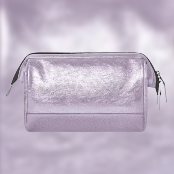 Cabaïa – Trousse de toilette Travel Kit Modèle: Carpi violet irisé uni