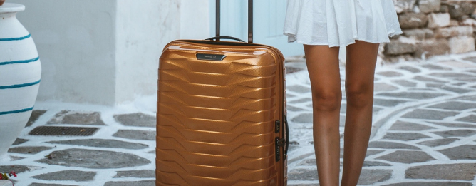 Valises soute pas cher et legere au meilleur prix valise soute samsonite american tourister